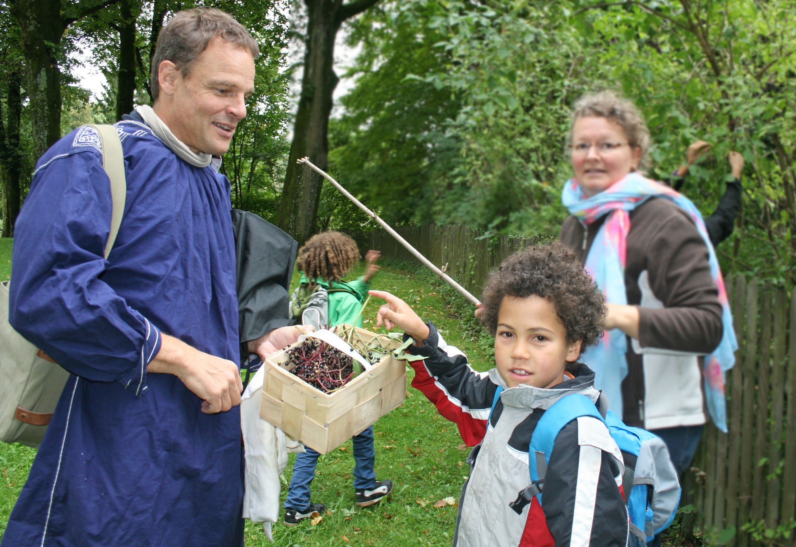 Holunderzauber im Herbst - BUND Naturschutz Bad Tölz-Wolfratshausen